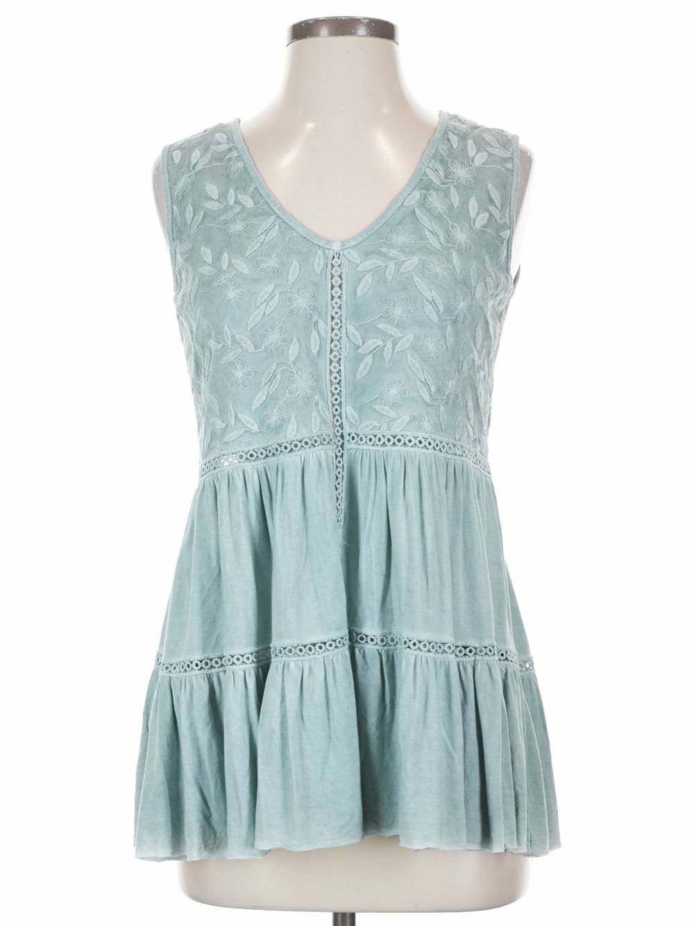 New: POL Boho Floral Embroidered Lace Tiered Sleeveless Babydoll Top• Small